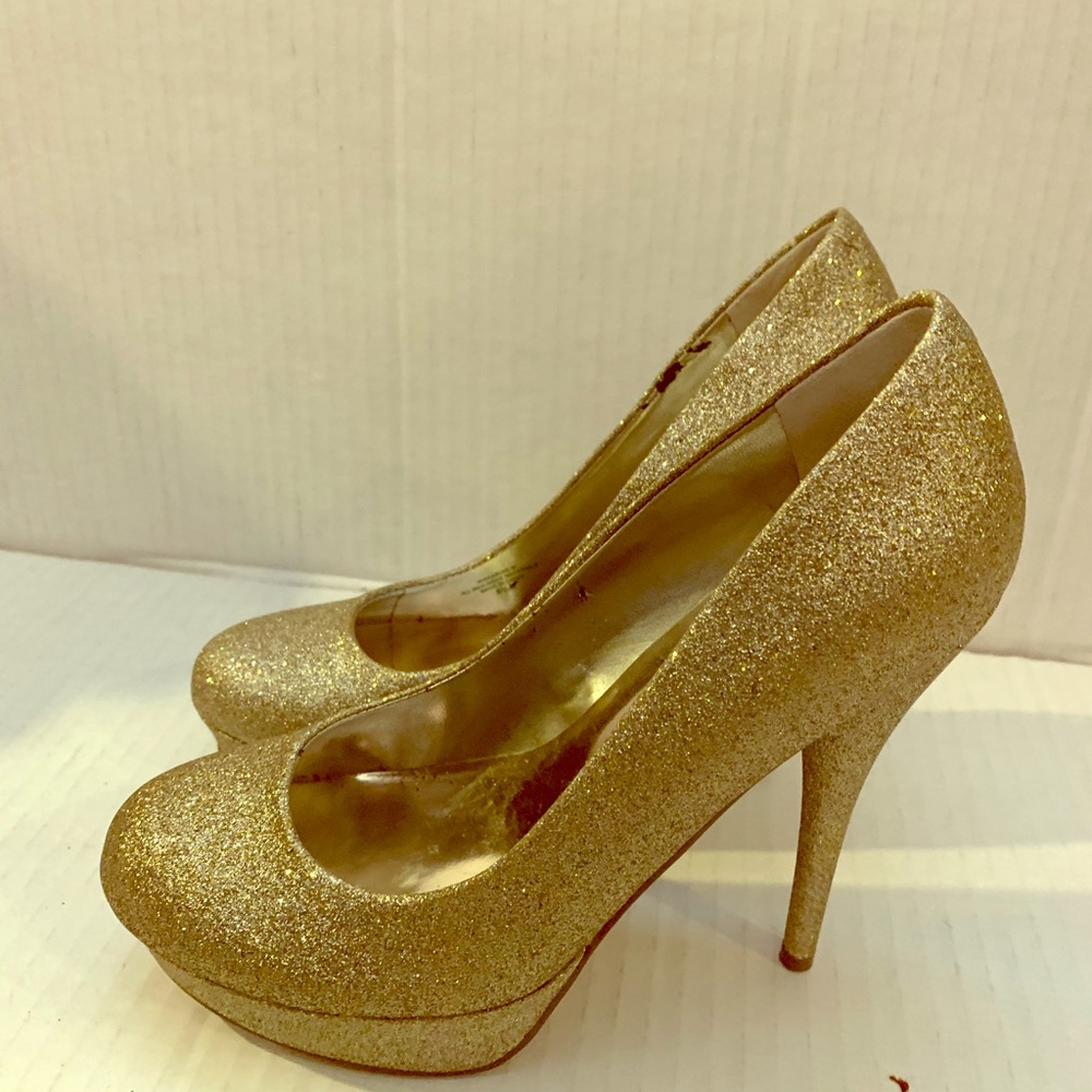Guess platform gold sparkles size 6.5 m